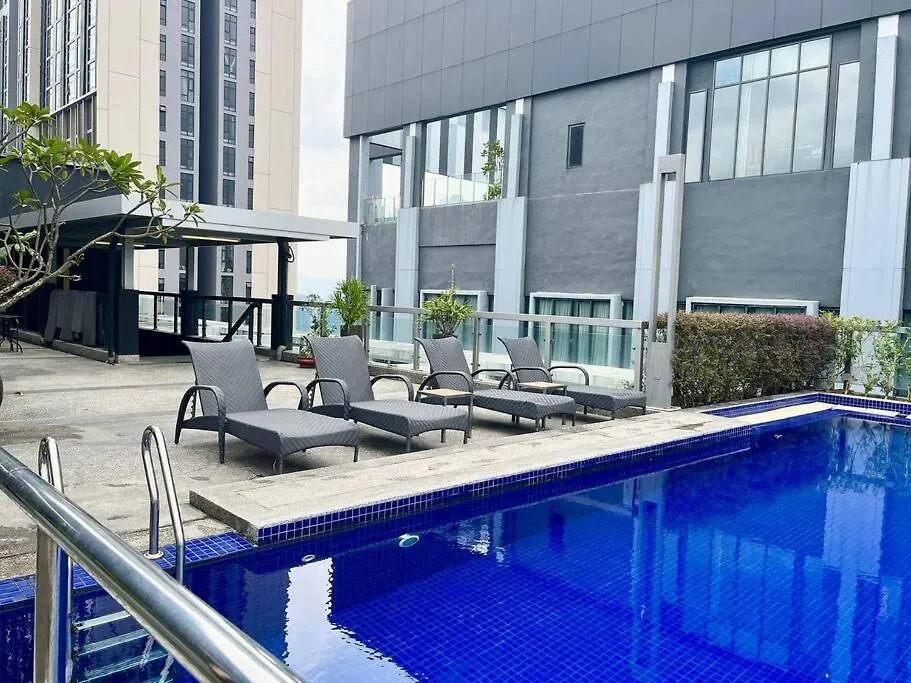 Apartment 1Min To Pavilion, Klcc View 2Br 1-8Pax Kuala Lumpur
